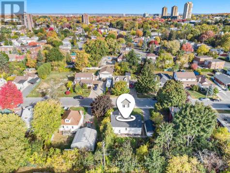 436 Blake Boulevard Ottawa ON K1K 1B1
