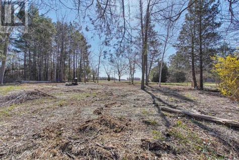 5 Huron View Avenue Lambton Shores ON N0N 1J7