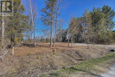 5 Huron View Avenue Lambton Shores ON N0N 1J7