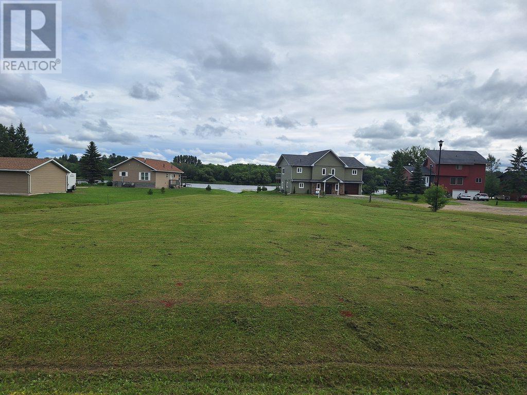 101 Willow Court Rainy River ON P0W 1L0