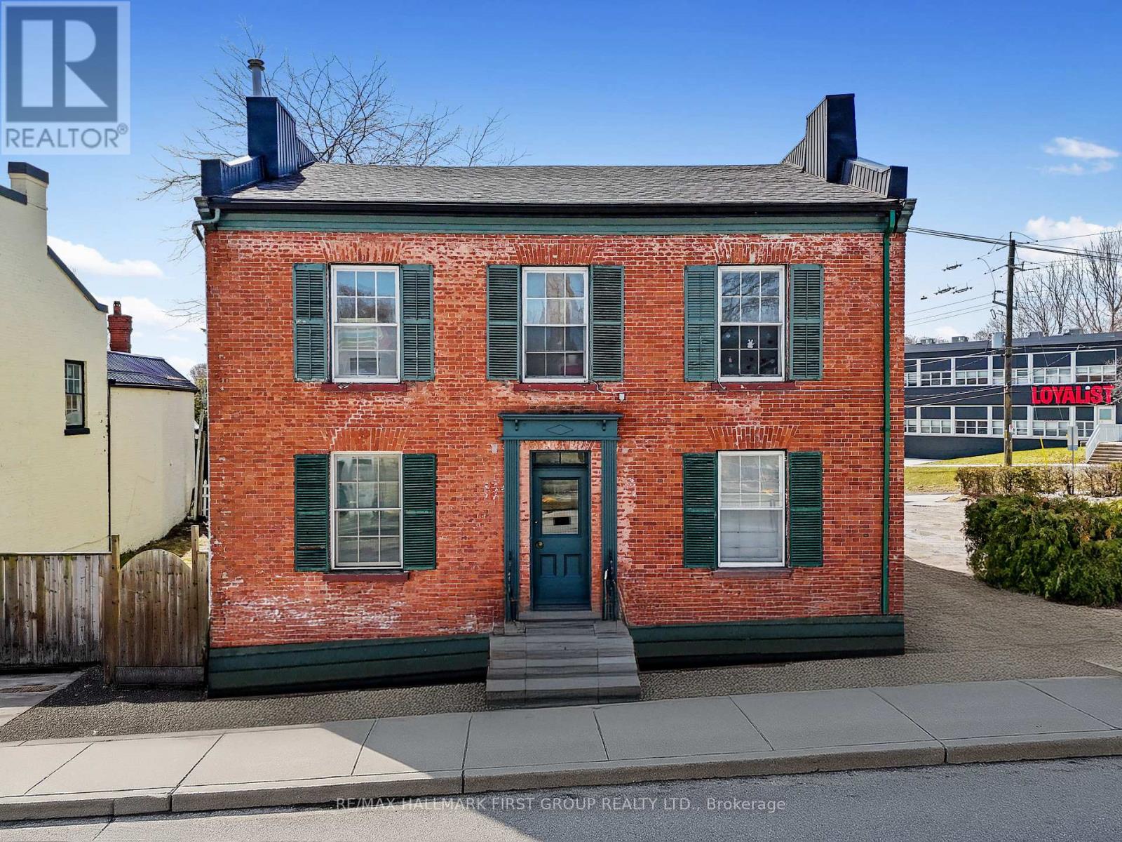 143 Walton Street Port Hope ON L1A 1N4