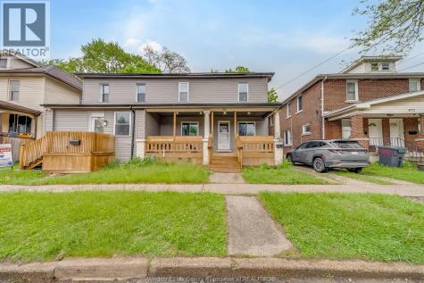658 Tournier Windsor ON N9C 3H2