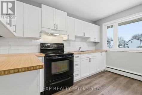 104 South Street South Aylmer ON N5H 1P8