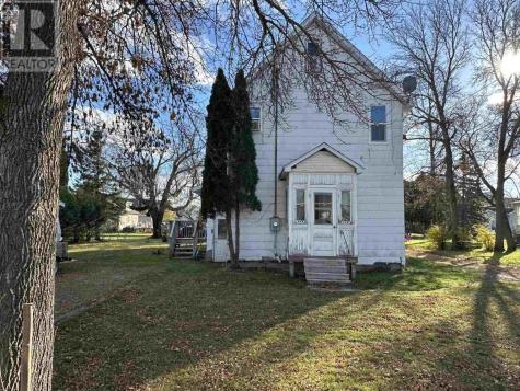 314 First Street E Fort Frances ON P9A 1K7