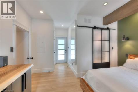 38 Shirk Place Kitchener ON N2K 1R4