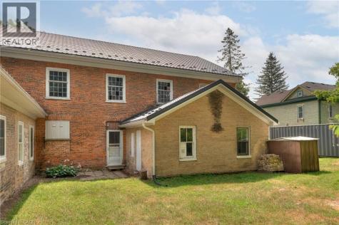 38 Shirk Place Kitchener ON N2K 1R4