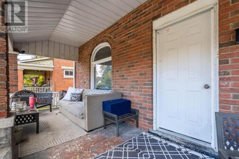 93 Myrtle Street St. Thomas ON N5R 2E9