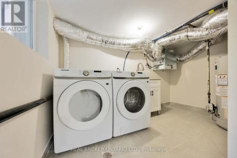 806 Gladstone Avenue Toronto (dovercourt-wallace Emerson-junction) ON M6H 3J6