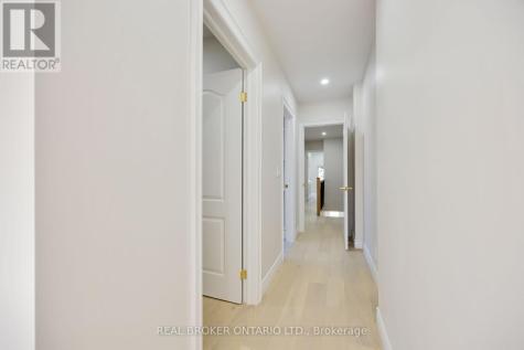 806 Gladstone Avenue Toronto (dovercourt-wallace Emerson-junction) ON M6H 3J6