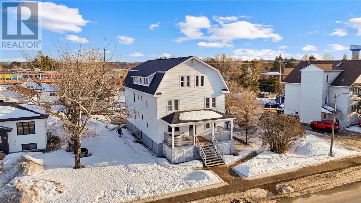 186 Barber Street Espanola ON P5E 1S4