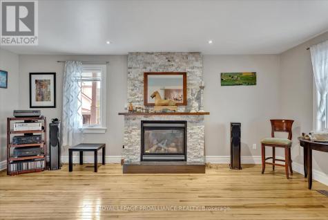 14 Burchat Street Madawaska Valley ON K0J 1N0