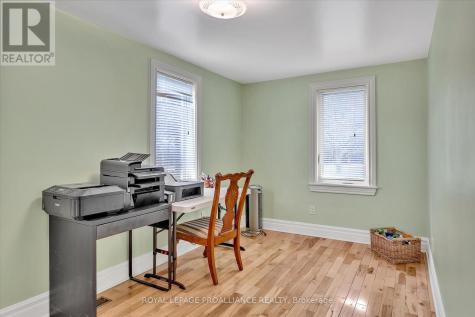 14 Burchat Street Madawaska Valley ON K0J 1N0