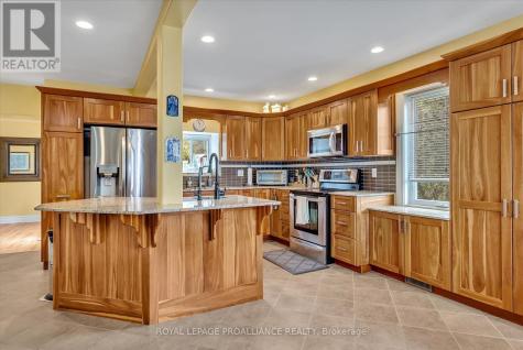 14 Burchat Street Madawaska Valley ON K0J 1N0