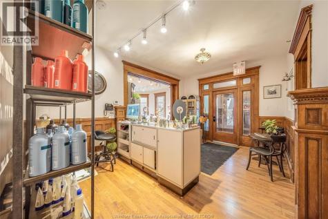 259 Wellington Street West Chatham ON N7M 1J9
