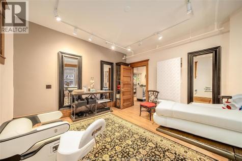 259 Wellington Street West Chatham ON N7M 1J9