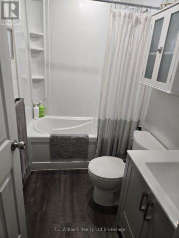 14 Rutherford Avenue Aylmer ON N5H 2N6