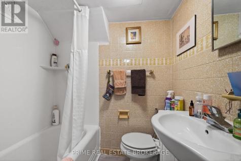 38 Hincks Street St. Thomas ON N5R 3N6