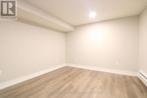 903-909 Main Street East Hamilton (stipley) ON L8M 1M6