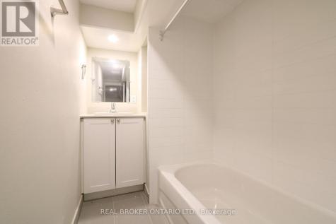 903-909 Main Street East Hamilton (stipley) ON L8M 1M6