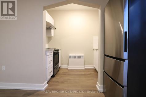 903-909 Main Street East Hamilton (stipley) ON L8M 1M6