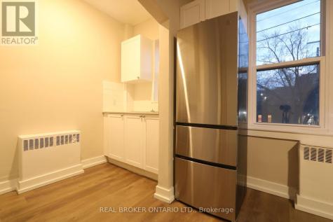 903-909 Main Street East Hamilton (stipley) ON L8M 1M6