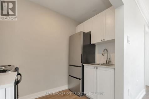 903-909 Main Street East Hamilton (stipley) ON L8M 1M6