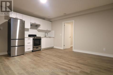 903-909 Main Street East Hamilton (stipley) ON L8M 1M6