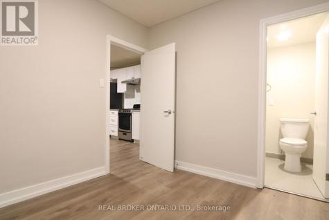 903-909 Main Street East Hamilton (stipley) ON L8M 1M6