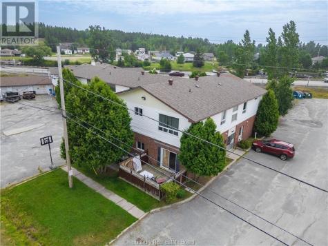 29 Laren Street Wahnapitae ON P0M 3C0