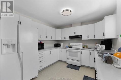 29 Laren Street Wahnapitae ON P0M 3C0