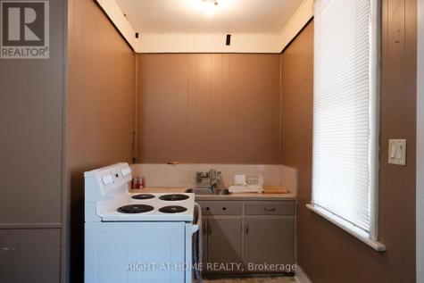 229 Elgin Street West Arnprior ON K7S 1P4
