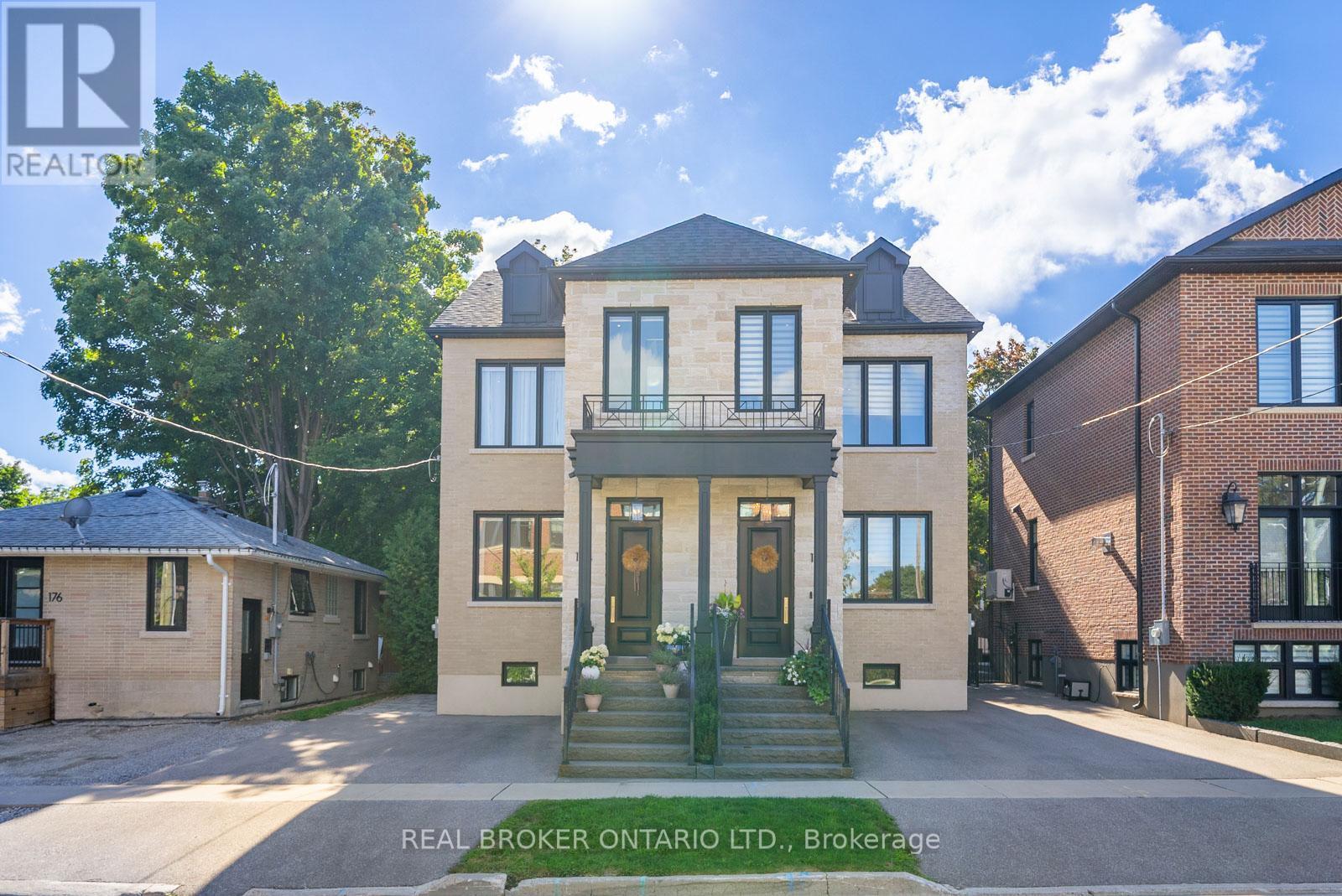 172-174 Victoria Street Newmarket (central Newmarket) ON L3Y 4E1