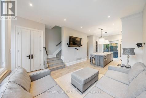 172-174 Victoria Street Newmarket (central Newmarket) ON L3Y 4E1