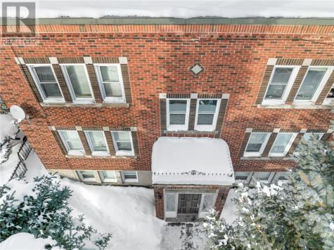 226 Oak Street Sudbury ON P3C 1M7