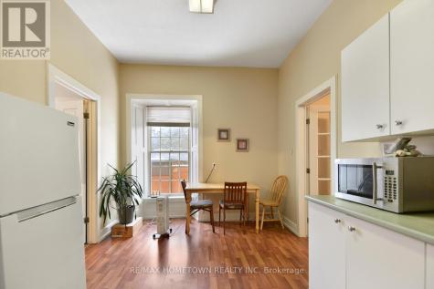 64 King Street East Brockville ON K6V 1B3