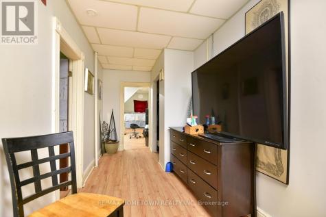 64 King Street East Brockville ON K6V 1B3