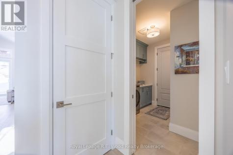 11 Greenhill Drive Tillsonburg ON N4G 0L4