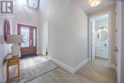 11 Greenhill Drive Tillsonburg ON N4G 0L4