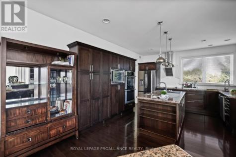 263 Lakeshore Road Brighton ON K0K 1H0