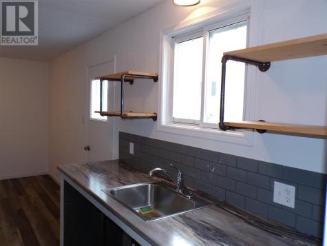 64 Farrell Crescent Elliot Lake ON P5A 3M9
