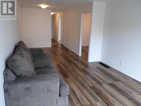 64 Farrell Crescent Elliot Lake ON P5A 3M9
