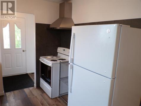 64 Farrell Crescent Elliot Lake ON P5A 3M9