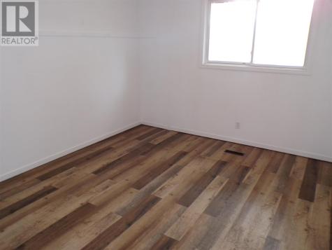 64 Farrell Crescent Elliot Lake ON P5A 3M9