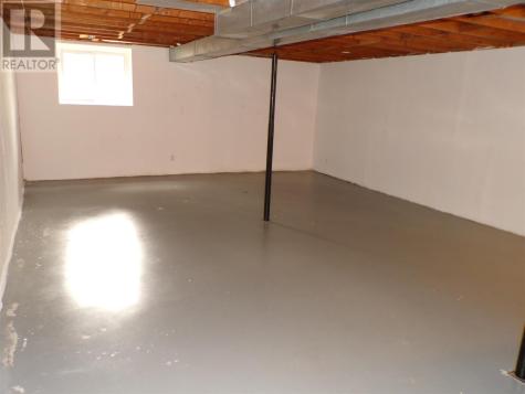 64 Farrell Crescent Elliot Lake ON P5A 3M9