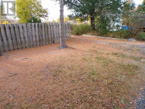 64 Farrell Crescent Elliot Lake ON P5A 3M9