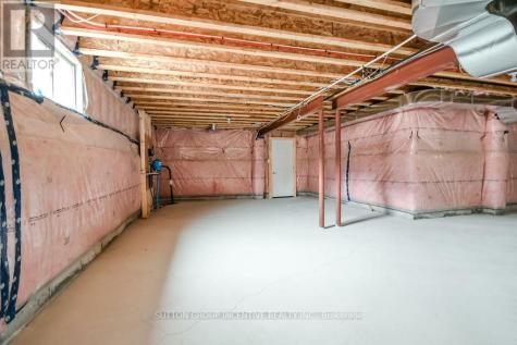 10 Cottonwood Street Springwater ON L0L 1Y2