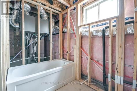 10 Cottonwood Street Springwater ON L0L 1Y2