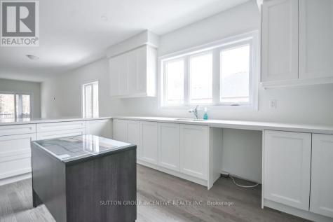10 Cottonwood Street Springwater ON L0L 1Y2