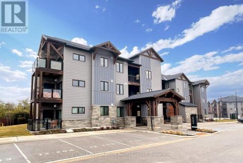 12 Beausoleil Lane Blue Mountains ON L9Y 2X5