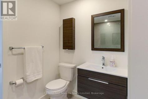 12 Beausoleil Lane Blue Mountains ON L9Y 2X5